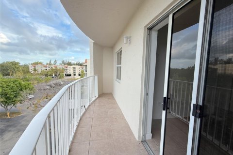 Copropriété à louer à Cutler Bay, Floride: 1 chambre, 55.74 m2 № 2278864 - photo 17