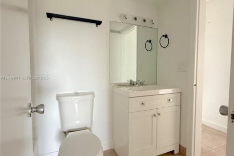 Copropriété à louer à Cutler Bay, Floride: 1 chambre, 55.74 m2 № 2278864 - photo 15