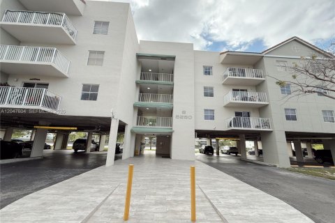 Copropriété à louer à Cutler Bay, Floride: 1 chambre, 55.74 m2 № 2278864 - photo 22