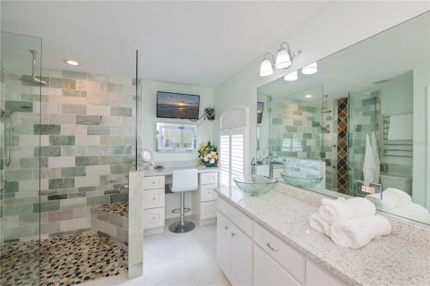 House in Rotonda, Florida 3 bedrooms, 149.48 sq.m. № 2142451 - photo 6