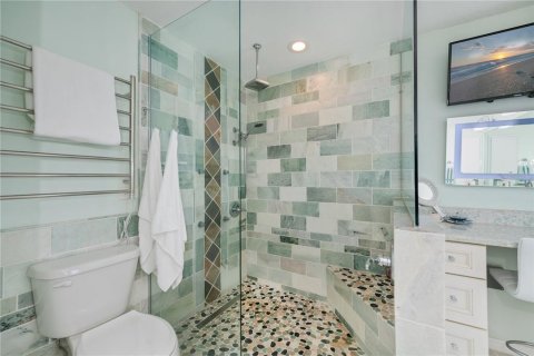 House in Rotonda, Florida 3 bedrooms, 149.48 sq.m. № 2142451 - photo 23