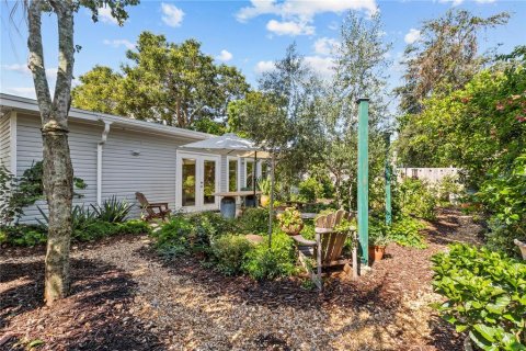 House in Dunedin, Florida 3 bedrooms, 164.99 sq.m. № 1834629 - photo 24