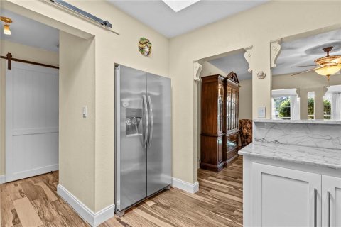 House in Dunedin, Florida 3 bedrooms, 164.99 sq.m. № 1834629 - photo 11