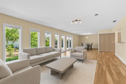 House in Dunedin, Florida 3 bedrooms, 164.99 sq.m. № 1834629 - photo 7
