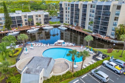 Снять в аренду квартиру в Бока-Ратон, Флорида 2 спальни, № 2034234 - фото 25