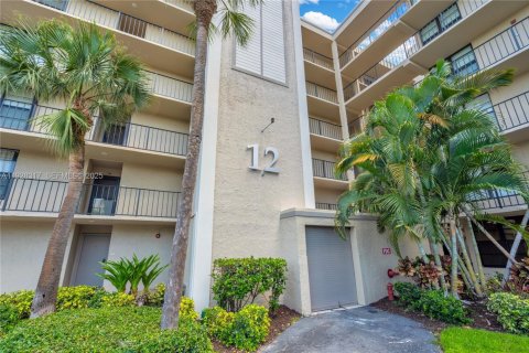 Квартира в Бока-Ратон, Флорида 2 спальни № 2034234