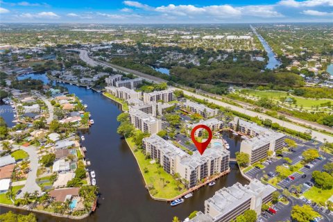 Снять в аренду квартиру в Бока-Ратон, Флорида 2 спальни, № 2034234 - фото 23