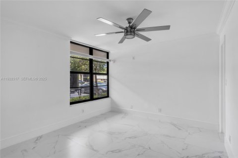 Снять в аренду квартиру в Бока-Ратон, Флорида 2 спальни, № 2034234 - фото 14