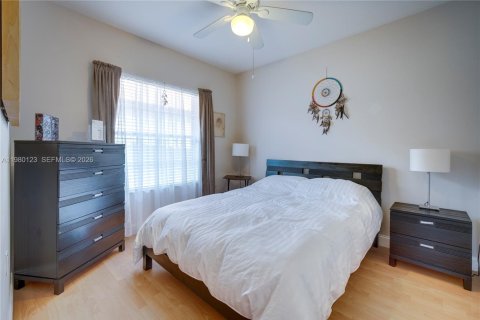 Купить виллу или дом в Майами, Флорида 3 спальни, 155.33м2, № 2079897 - фото 8