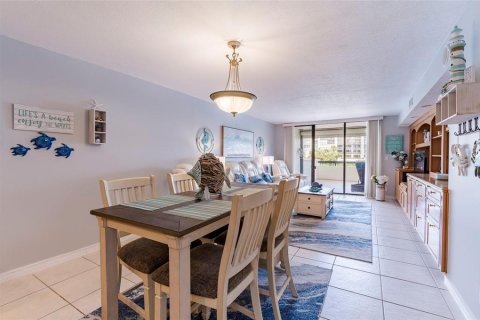Condominio en venta en Clearwater, Florida, 2 dormitorios, 120.59 m2 № 1620630 - foto 13