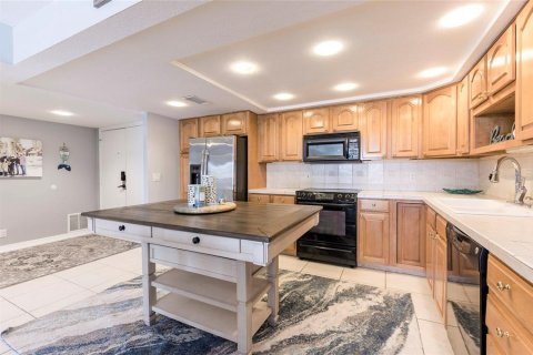Condominio en venta en Clearwater, Florida, 2 dormitorios, 120.59 m2 № 1620630 - foto 11