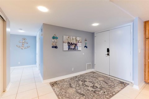 Condominio en venta en Clearwater, Florida, 2 dormitorios, 120.59 m2 № 1620630 - foto 7
