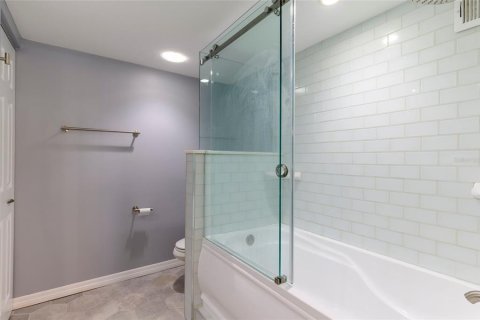 Condominio en venta en Clearwater, Florida, 2 dormitorios, 120.59 m2 № 1620630 - foto 22