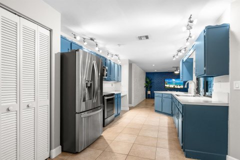 Villa ou maison à vendre à Boca Raton, Floride: 3 chambres, 201.04 m2 № 2085192 - photo 15