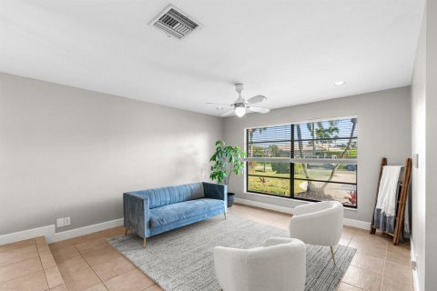 Villa ou maison à vendre à Boca Raton, Floride: 3 chambres, 201.04 m2 № 2085192 - photo 7