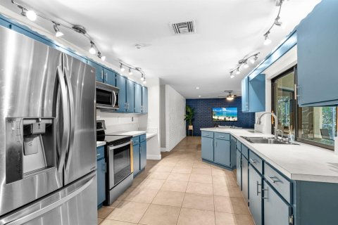 Villa ou maison à vendre à Boca Raton, Floride: 3 chambres, 201.04 m2 № 2085192 - photo 11