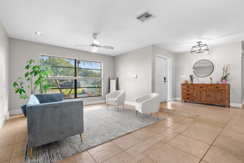 Villa ou maison à vendre à Boca Raton, Floride: 3 chambres, 201.04 m2 № 2085192 - photo 5