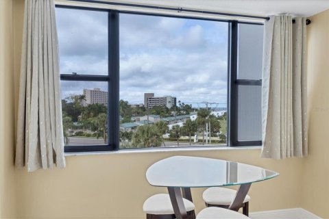 Condo in Sarasota, Florida, 2 bedrooms № 2106171 - photo 19