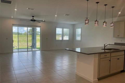 Casa en alquiler en Kissimmee, Florida, 4 dormitorios, 204.94 m2 № 1885566 - foto 9