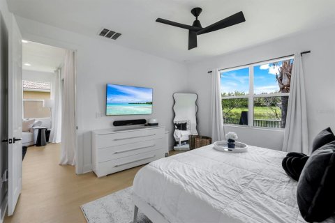 House in Fort Myers, Florida 4 bedrooms, 220.83 sq.m. № 1852748 - photo 15