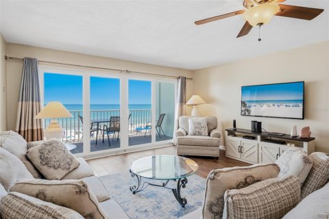 Condominio en venta en North Redington Beach, Florida, 1 dormitorio, 83.15 m2 № 2233584 - foto 9