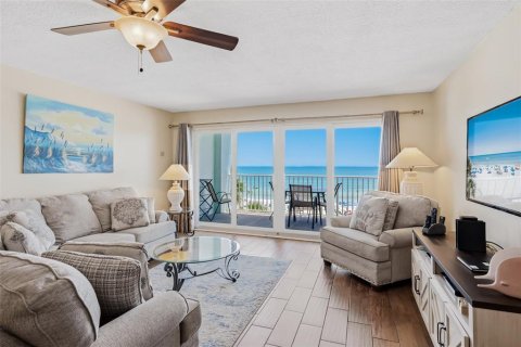 Condominio en venta en North Redington Beach, Florida, 1 dormitorio, 83.15 m2 № 2233584 - foto 4