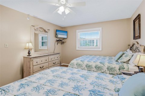 Condominio en venta en North Redington Beach, Florida, 1 dormitorio, 83.15 m2 № 2233584 - foto 20
