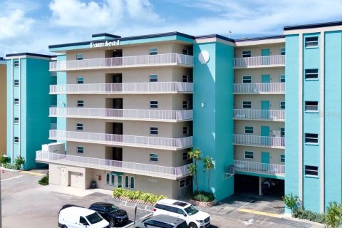 Condominio en venta en North Redington Beach, Florida, 1 dormitorio, 83.15 m2 № 2233584 - foto 2