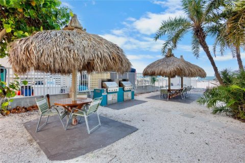 Condominio en venta en North Redington Beach, Florida, 1 dormitorio, 83.15 m2 № 2233584 - foto 26