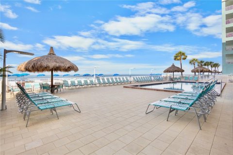 Condominio en venta en North Redington Beach, Florida, 1 dormitorio, 83.15 m2 № 2233584 - foto 30