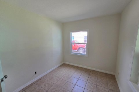 House in New Smyrna Beach, Florida 2 bedrooms, 99.78 sq.m. № 1826408 - photo 8