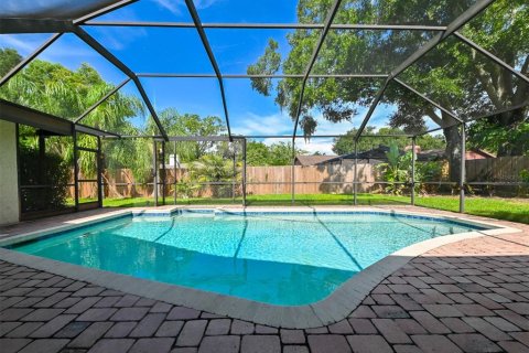 House in Tampa, Florida 4 bedrooms, 215.81 sq.m. № 1885083 - photo 24