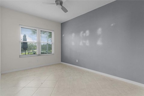 House in Clermont, Florida 2 bedrooms, 159.98 sq.m. № 1911752 - photo 25