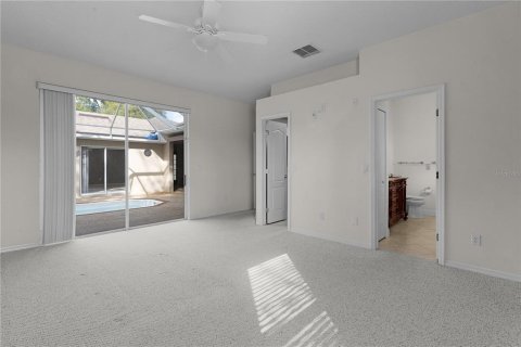House in Clermont, Florida 2 bedrooms, 159.98 sq.m. № 1911752 - photo 28