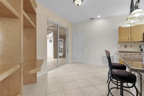 House in Clermont, Florida 2 bedrooms, 159.98 sq.m. № 1911752 - photo 11