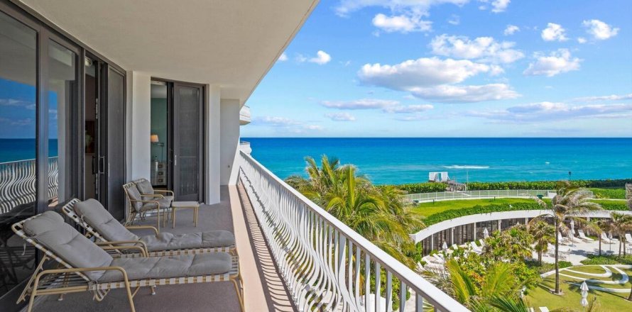 Condo in Palm Beach, Florida, 2 bedrooms  № 2400027