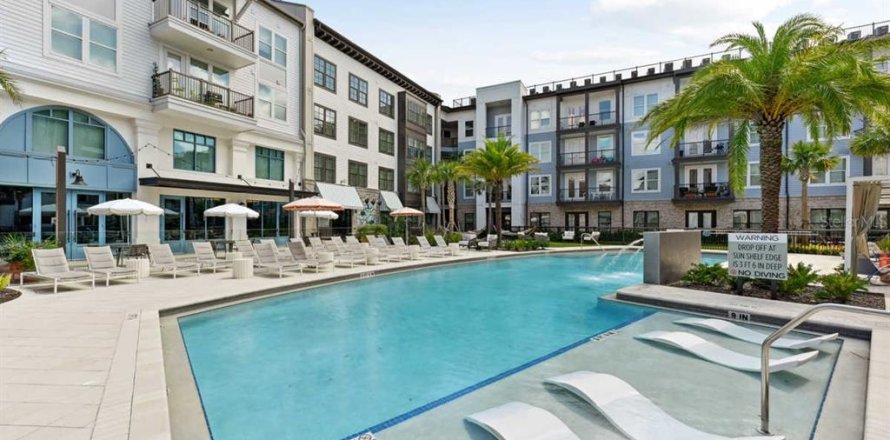 Apartment in Sanford, Florida 1 bedroom, 61.04 sq.m. № 2204068