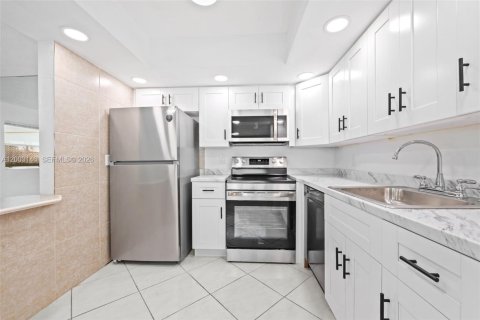 Copropriété à vendre à Delray Beach, Floride: 1 chambre, 66.89 m2 № 2154640 - photo 18