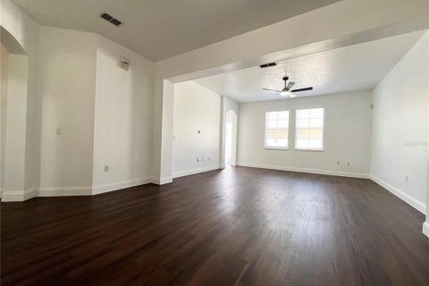 Touwnhouse à louer à Saint Cloud, Floride: 3 chambres, 169.64 m2 № 1884757 - photo 7