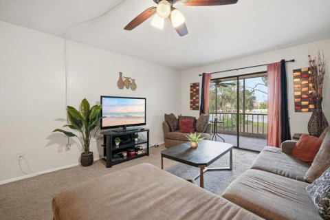 Condo in Bradenton, Florida, 2 bedrooms № 2102119 - photo 7