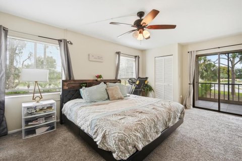 Condo in Bradenton, Florida, 2 bedrooms № 2102119 - photo 14