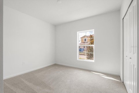 House in Kissimmee, Florida 3 bedrooms, 144.46 sq.m. № 1910402 - photo 3