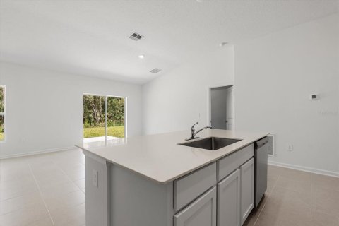 House in Kissimmee, Florida 3 bedrooms, 144.46 sq.m. № 1910402 - photo 20