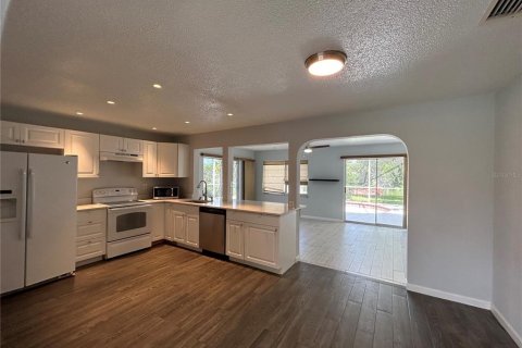 House in Port Charlotte, Florida 3 bedrooms, 148.27 sq.m. № 1820725 - photo 14