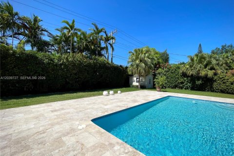 Casa en alquiler en Palmetto Bay, Florida, 5 dormitorios, 213.02 m2 № 2086906 - foto 17
