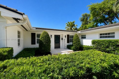 Casa en alquiler en Palmetto Bay, Florida, 5 dormitorios, 213.02 m2 № 2086906 - foto 3
