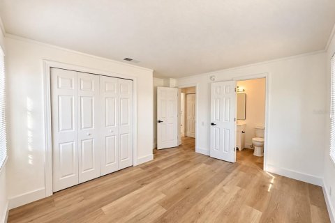 Appartement à louer à Winter Haven, Floride: 2 chambres, 84.73 m2 № 2437378 - photo 13