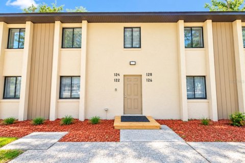 Appartement à louer à Winter Haven, Floride: 2 chambres, 84.73 m2 № 2437378 - photo 4