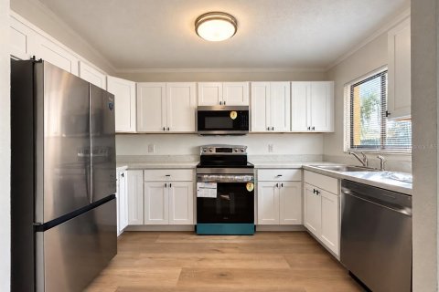 Appartement à louer à Winter Haven, Floride: 2 chambres, 84.73 m2 № 2437378 - photo 10