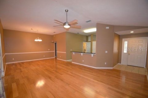Casa en alquiler en Winter Springs, Florida, 3 dormitorios, 161.19 m2 № 1828475 - foto 3